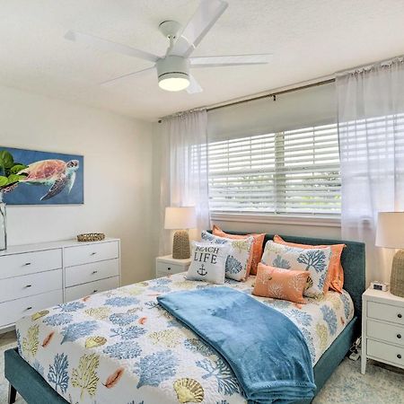 Merritt Island Home Fire Pit And Canal Access! المظهر الخارجي الصورة