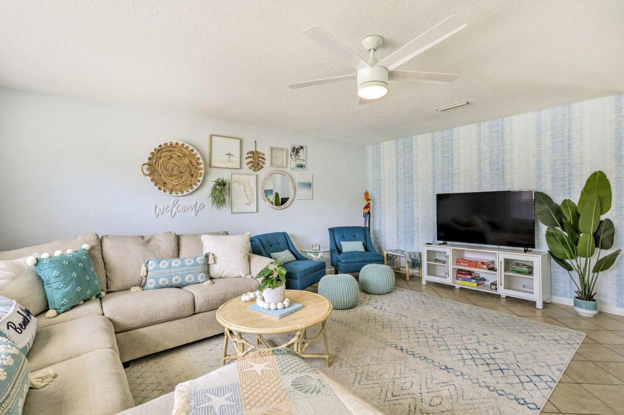 Merritt Island Home Fire Pit And Canal Access! المظهر الخارجي الصورة